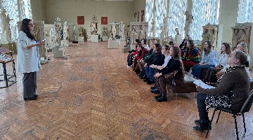 Студенты факультета культурологии приняли участие в музейной встрече «Многоликий Гермес»