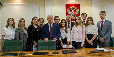 Руководство и студенты РГГУ приняли участие в конференции в Совете Федерации